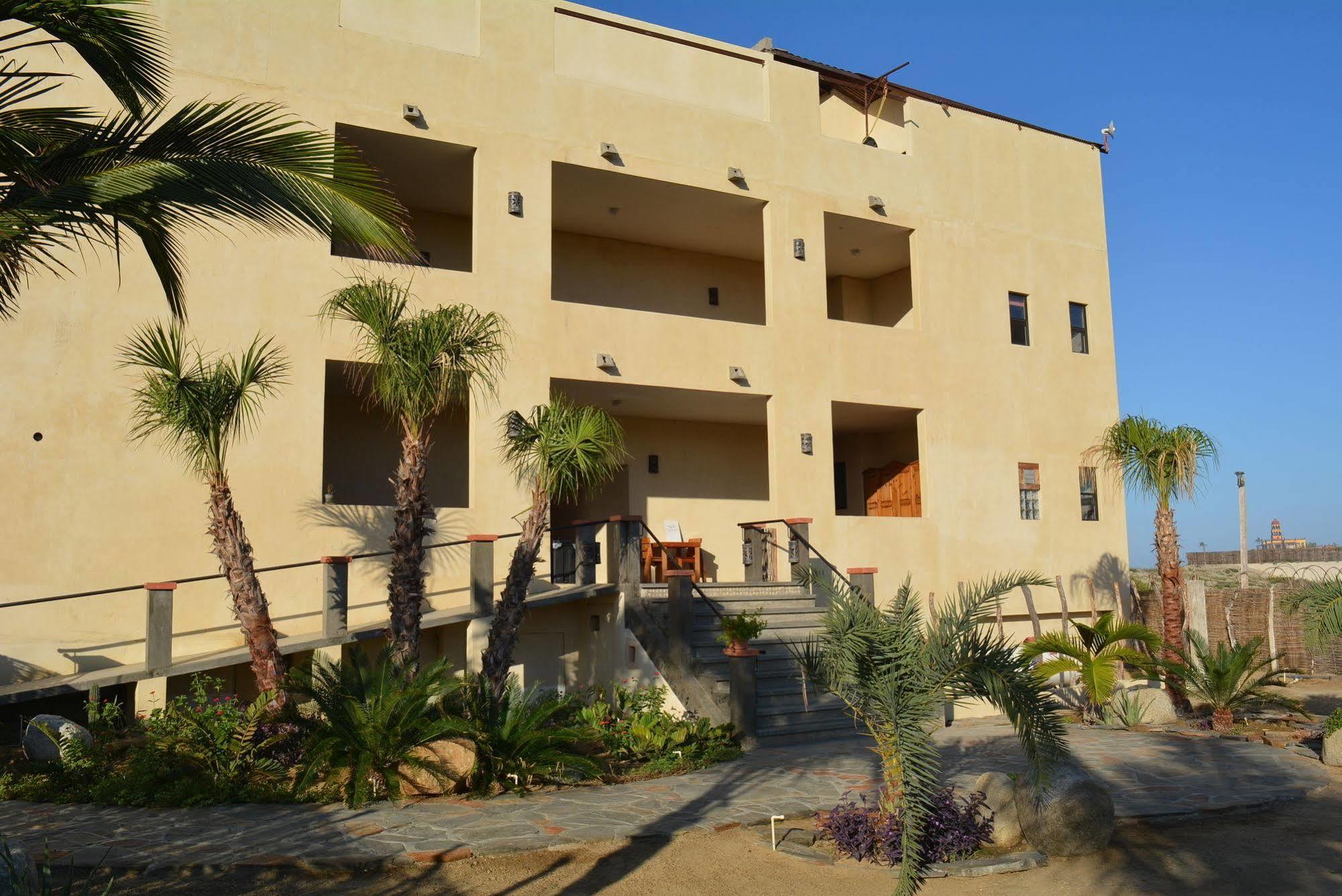 Tortugas Cerritos Beachfront Hotel El Pescadero  Exterior photo